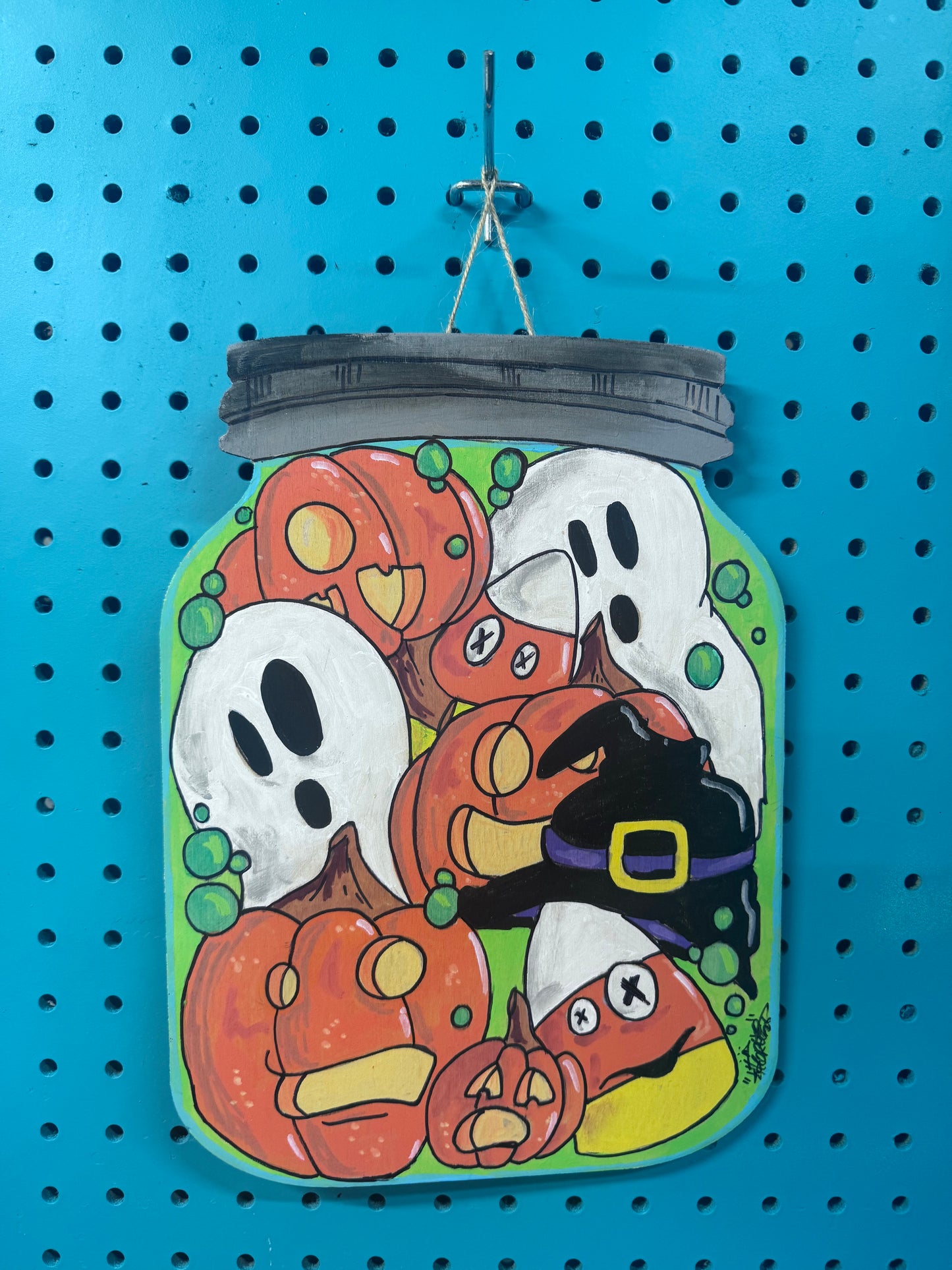 Halloween mason jar decor