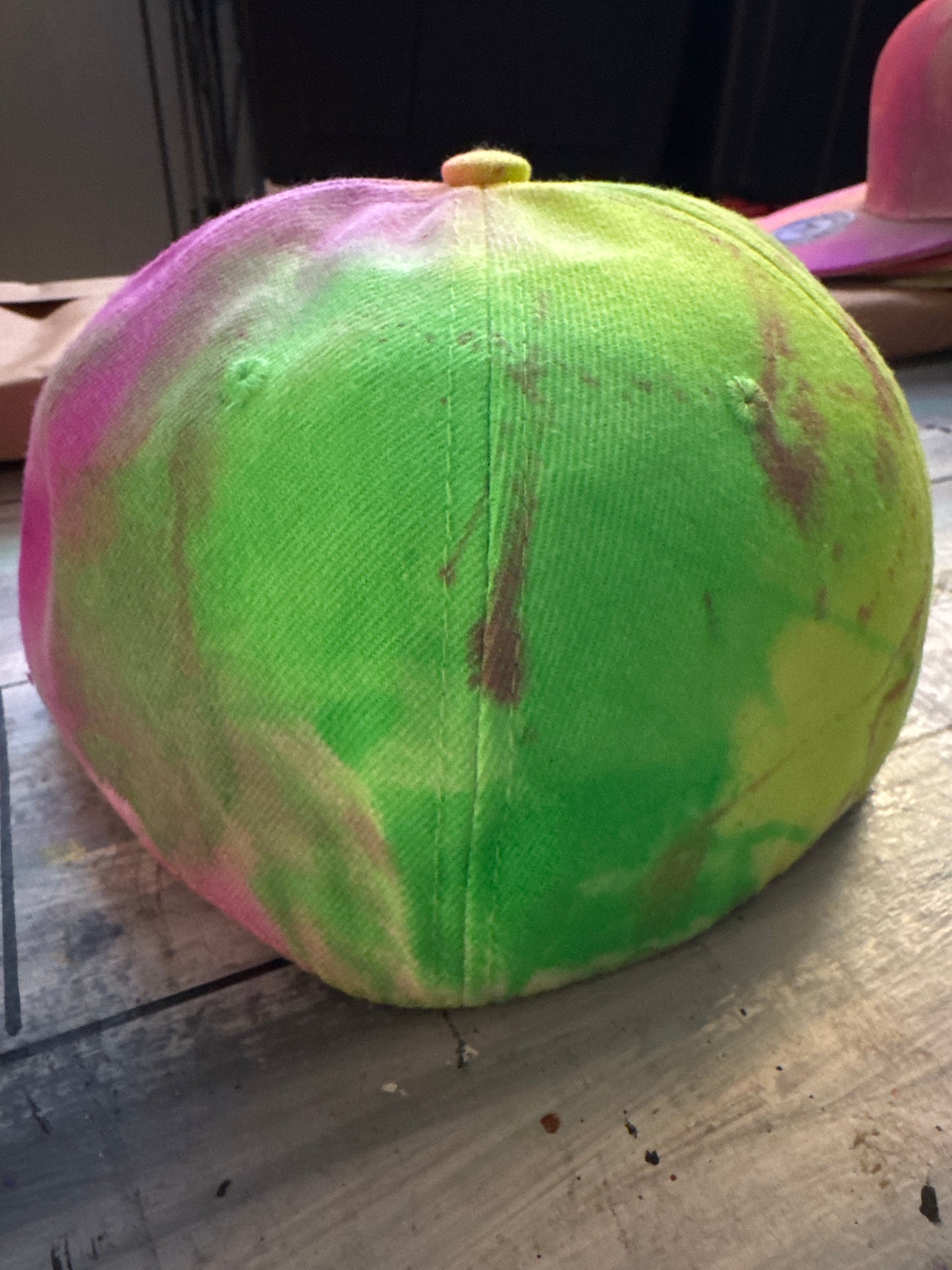 # tie dye custom name 7 1/4 white front